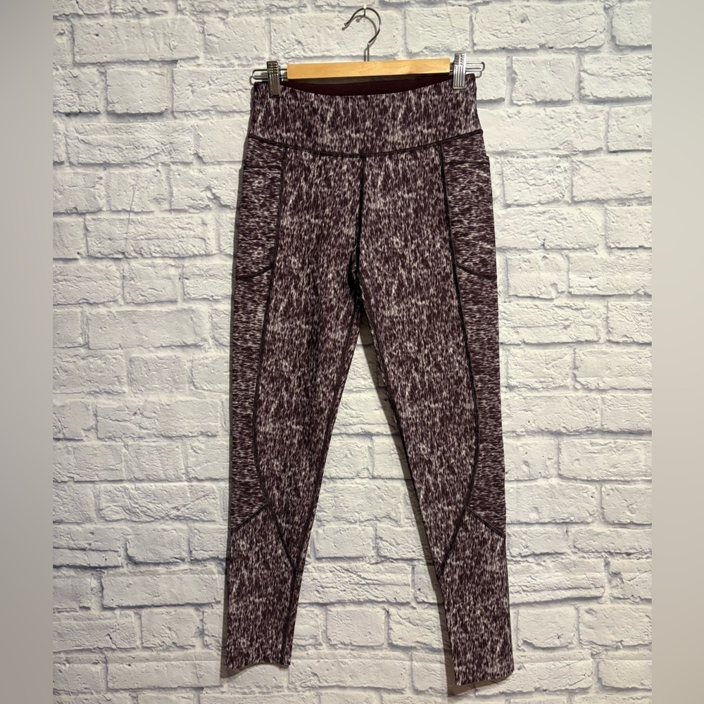 Victoria Secret Marled Burgundy Active Leggings Medium